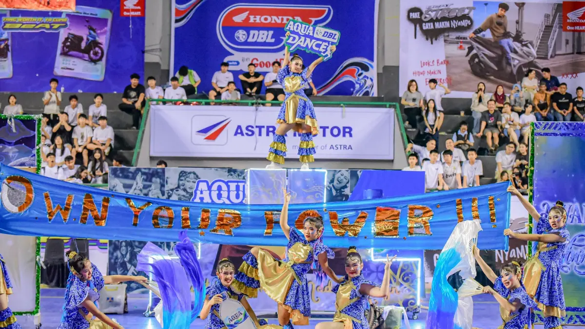 perform-tim-dance-sma-xaverius-1-palembang-di-ajang-aqua-dbl-dance-2026-dok-dbl-indonesia-ov7vg